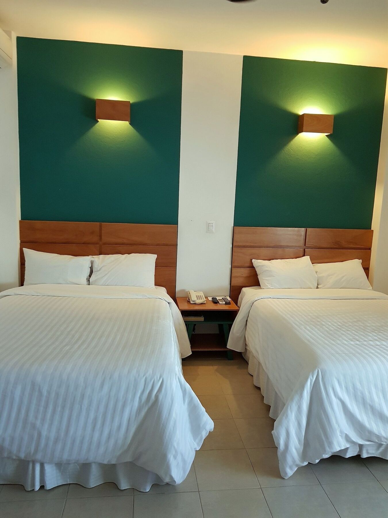 Hotel Residencias Inn ซาลามานกา ภายนอก รูปภาพ